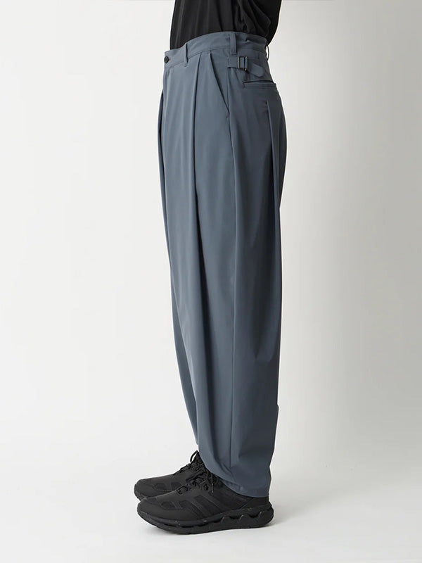 【White Mountaineering - ホワイトマウンテニアリング】8 TUCK WIDE TAPERED PANTS / CHARCOAL(パンツ/チャコール)