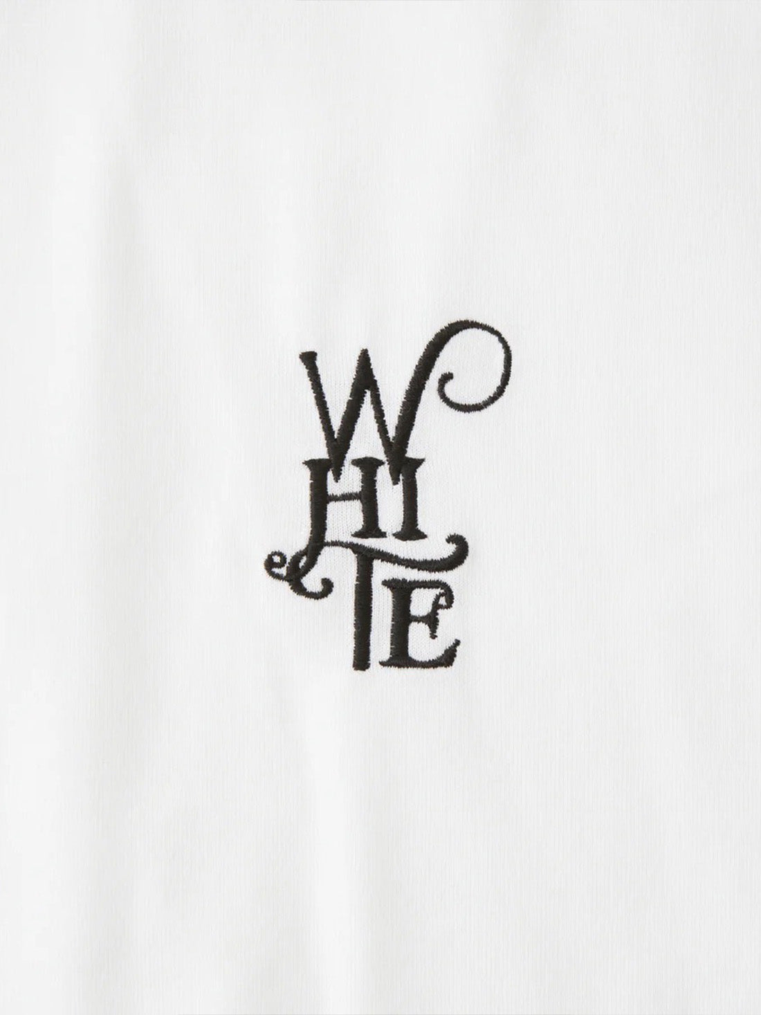 【White Mountaineering - ホワイトマウンテニアリング】WM LOGO EMBROIDERY T-SHIRT / WHITE (Tシャツ/ホワイト)