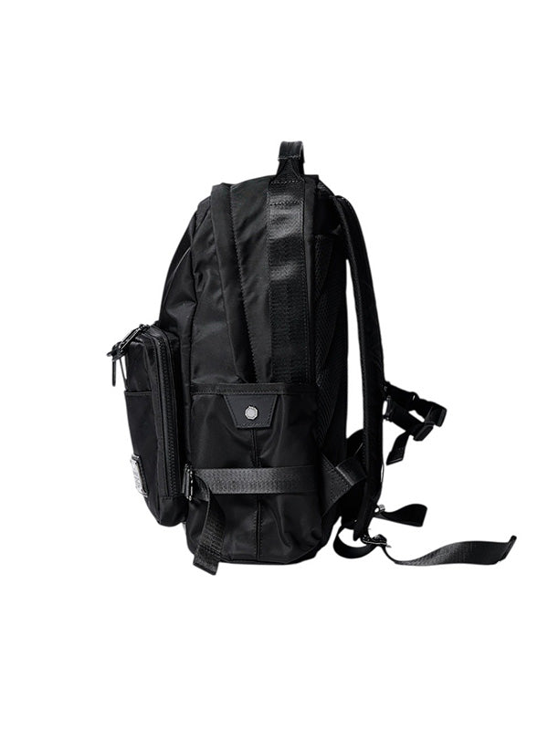 【MAKAVELIC - マキャべリック】ESSENTIAL DAYPACK / BLACK (バッグ/ブラック)