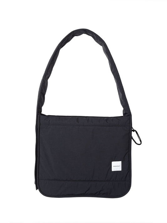 【MAKAVELIC - マキャべリック】BUZZ UTILITY MESSENGER BAG / DARK NAVY (バッグ/ダークネイビー)
