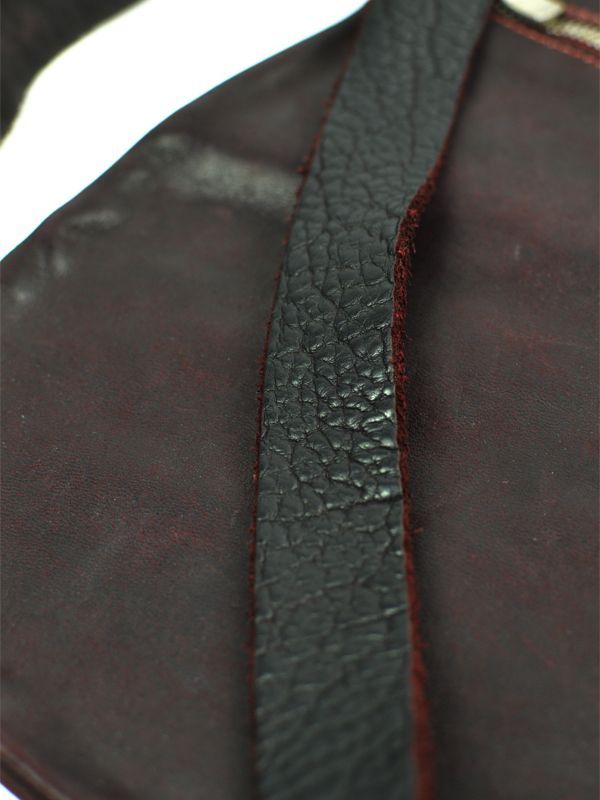 【GUIDI - グイディ】"Q08" SMALL BELT BAG / SOFT HORSE FULL GRAIN(バッグ/バーガンディ)