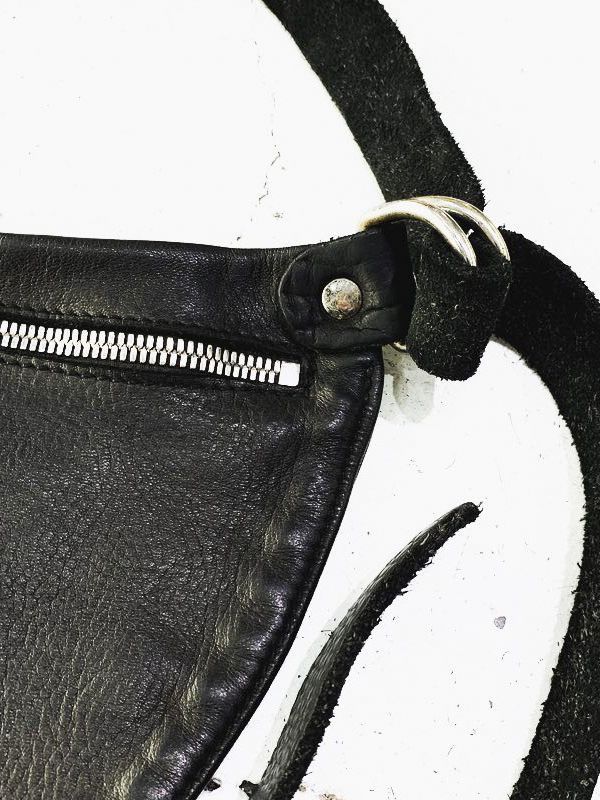 【GUIDI - グイディ】"Q100" Belt Bag / Soft Horse Full Grain(バッグ/ブラック)