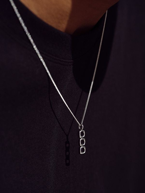 【TOM WOOD - トムウッド】Mini Cushion Pendant Open (ペンダント/SILVER)