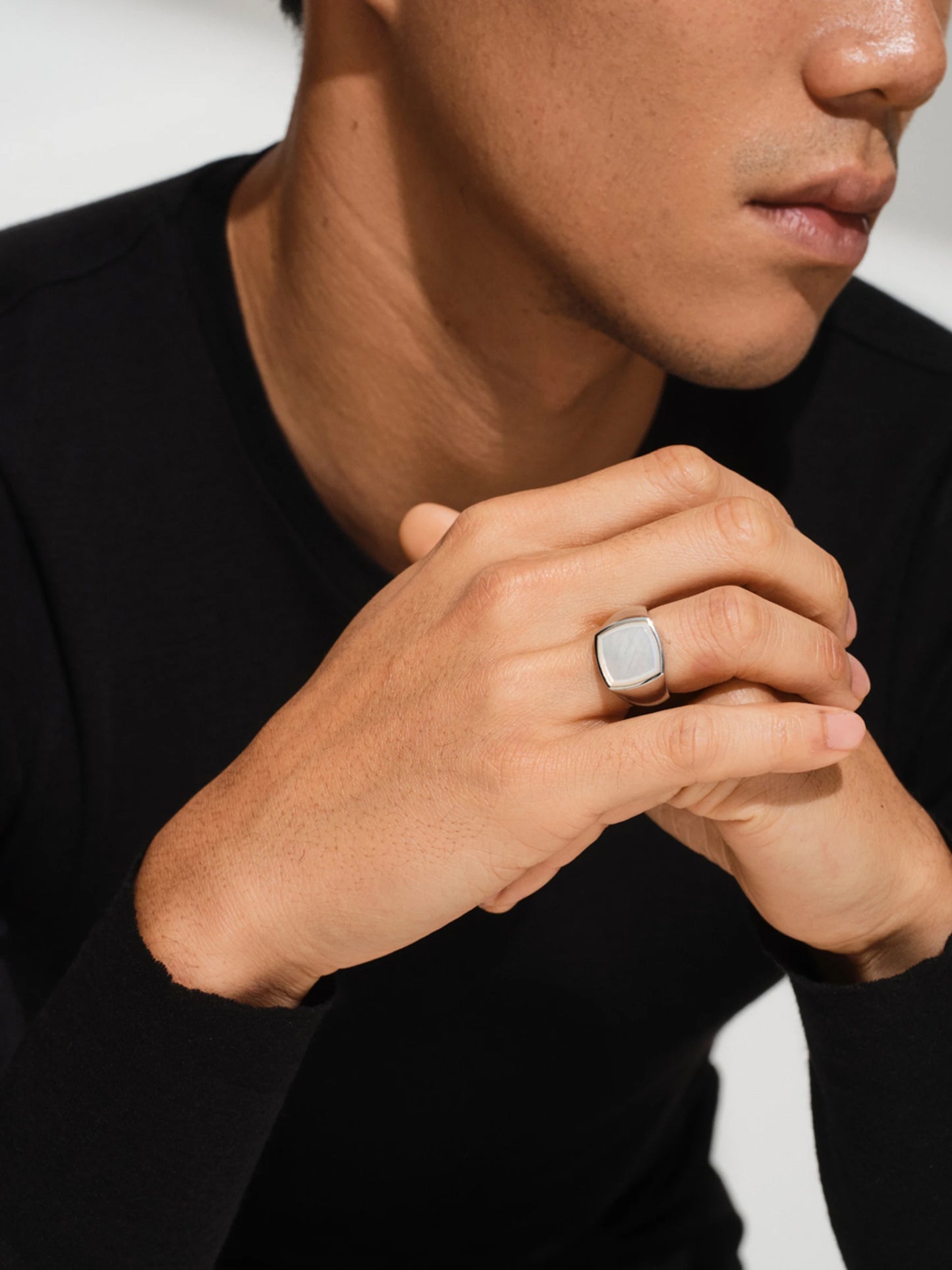 【TOM WOOD - トムウッド】Cushion White Mother of Pearl(リング/シルバー)