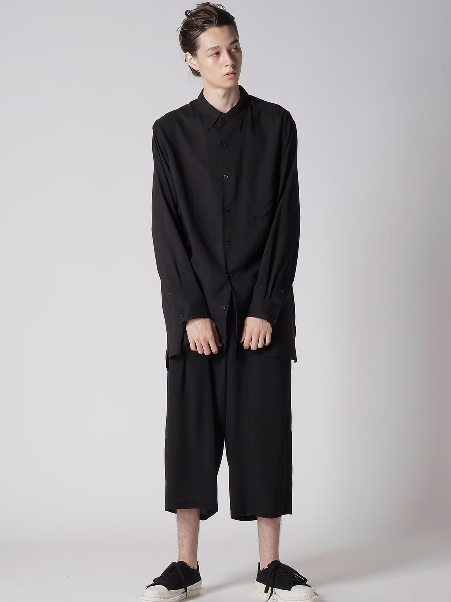 【Yohji Yamamoto POUR HOMME - ヨウジヤマモト プールオム】CM CELLULOSE LAWN STANDARD OVERSIZE SHIRT(シャツ/ブラック)