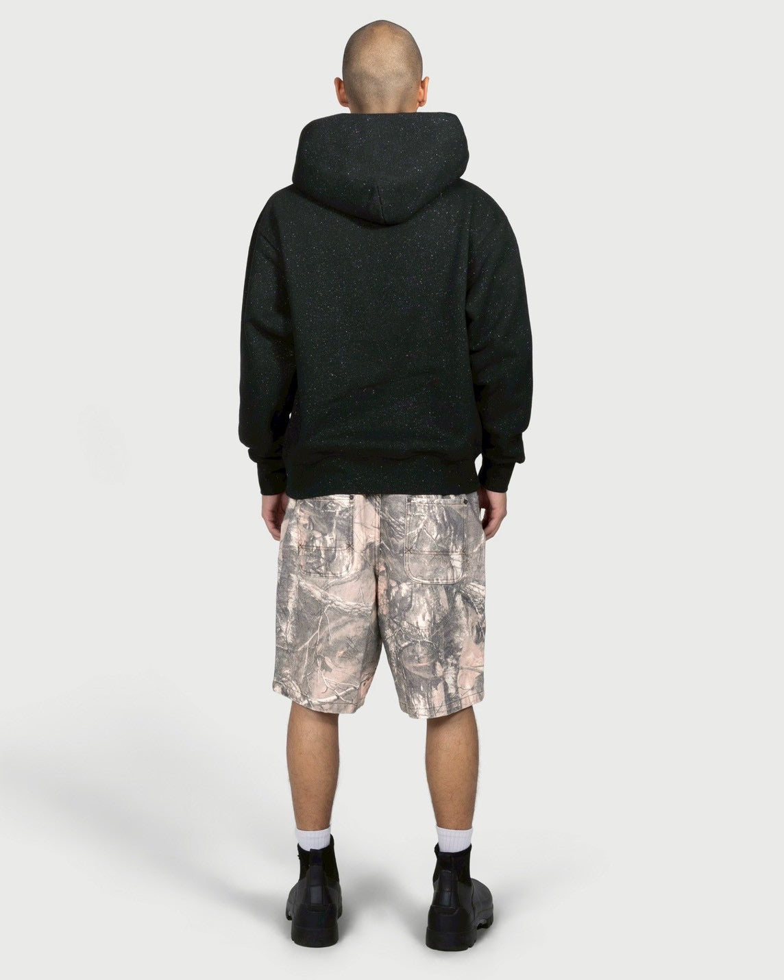 【PLEASURES - プレジャーズ】STARRY ONYX HOODIE / BLACK (フーディー/ブラック)