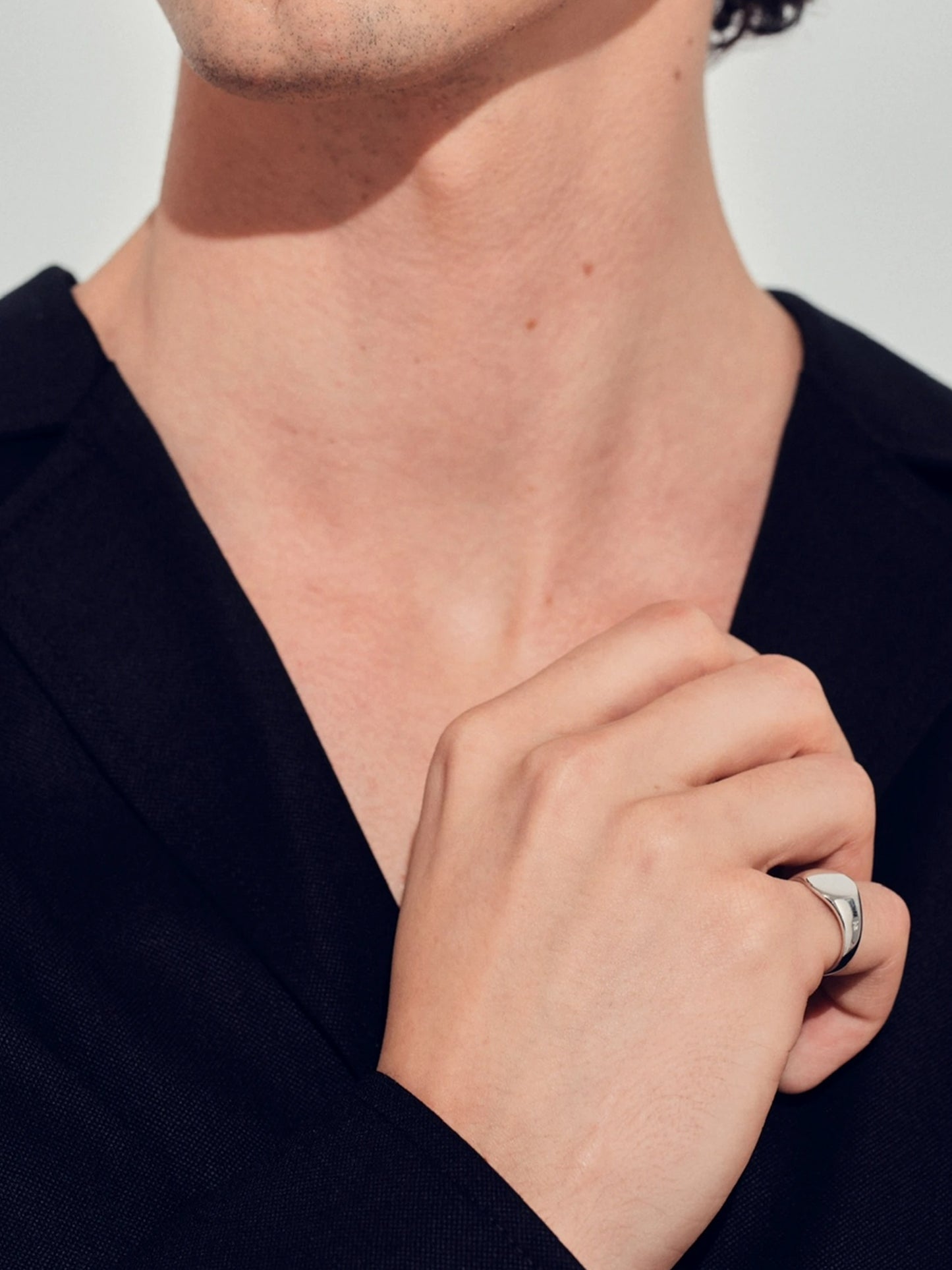 【TOM WOOD - トムウッド】Mini Signet Oval(リング/シルバー)