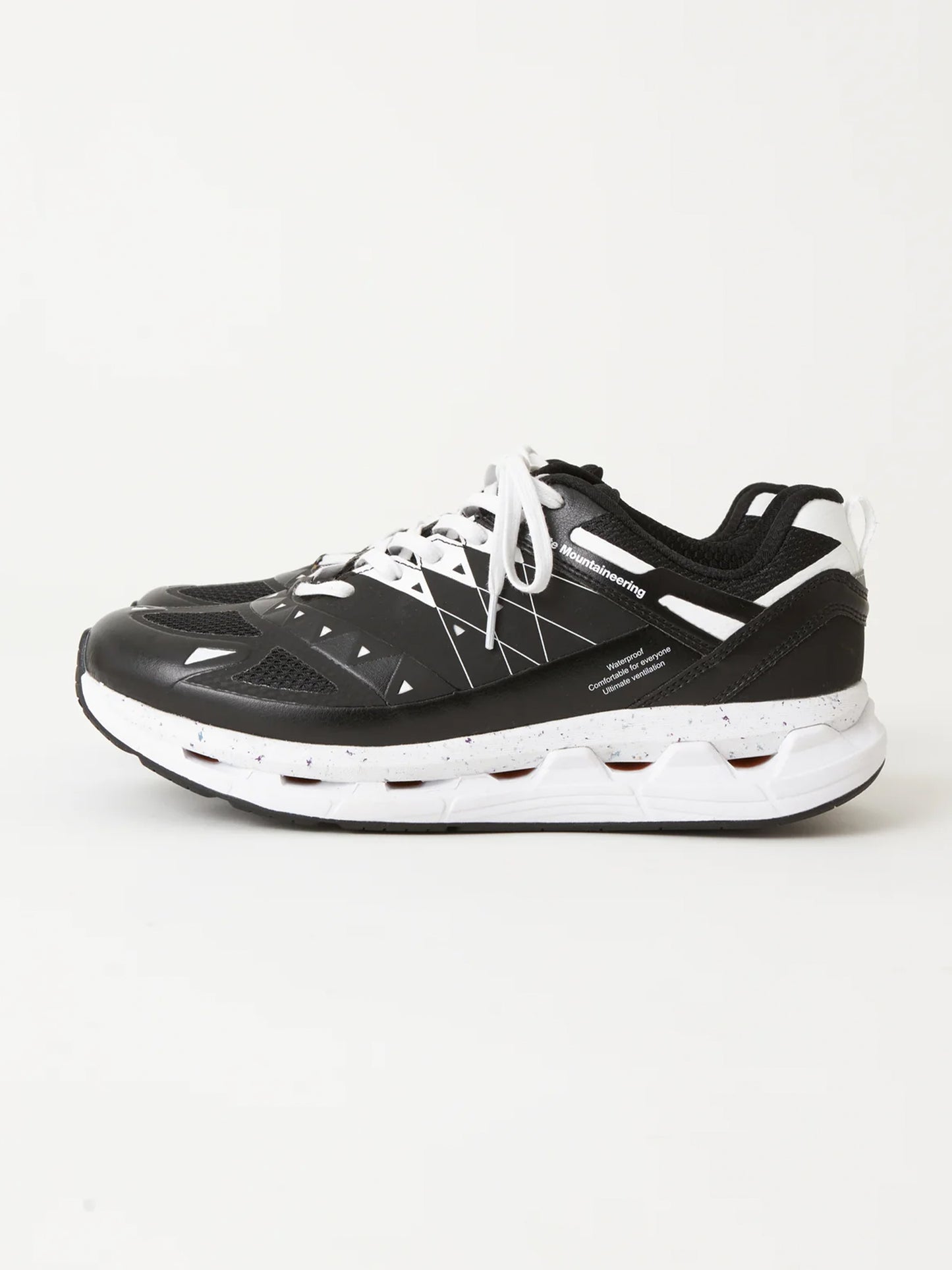 【White Mountaineering - ホワイトマウンテニアリング】WM×MOISTHROUGH360 WATERPROOF SNEAKER(スニーカー/ブラック)