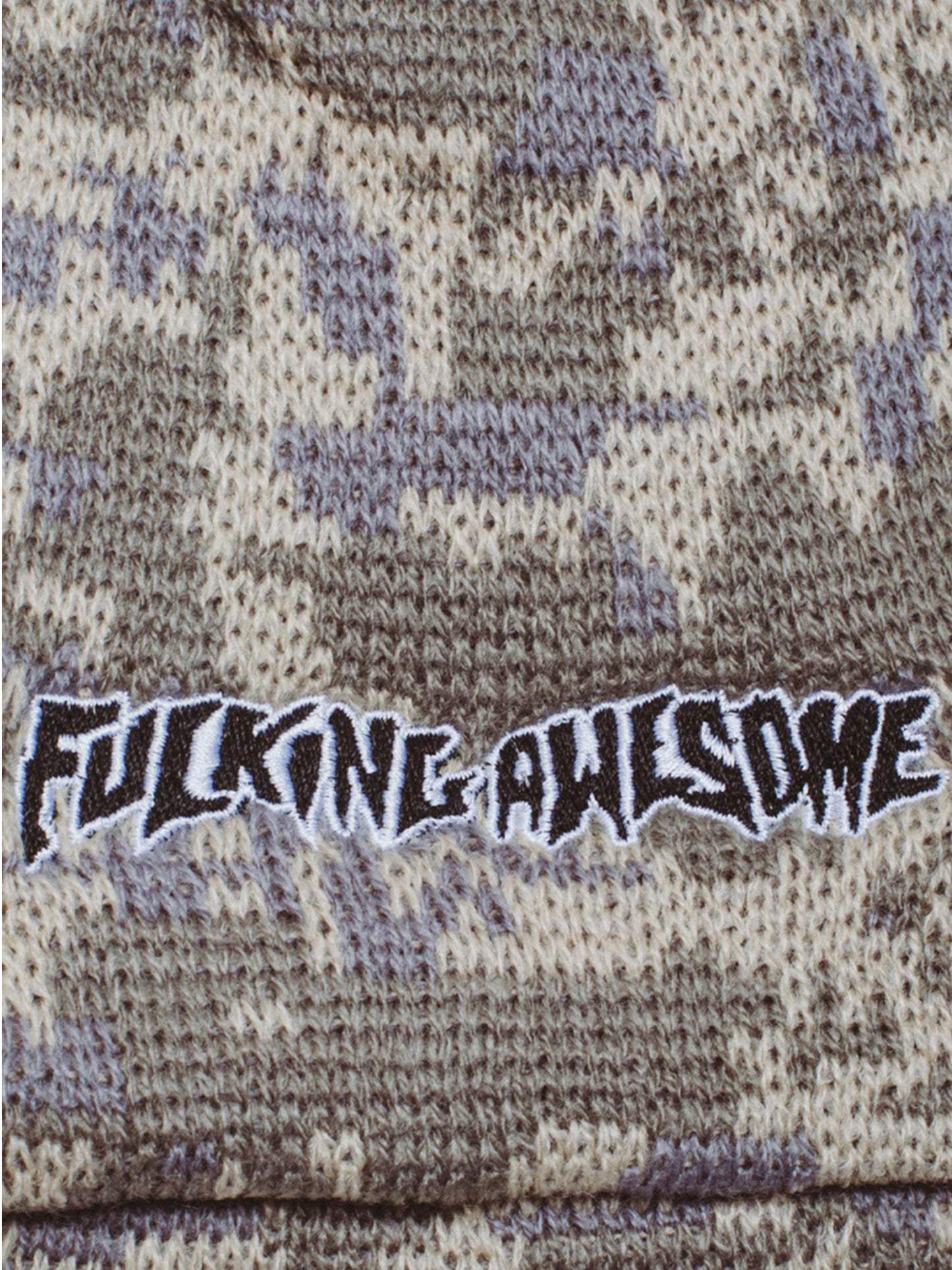 【Fucking Awesome- ファッキングオーサム】EMBROIDERED STAMP LOGO SKULLY BEANIE/KHAKI/CAMO(ビーニー/カーキカモフラージュ)