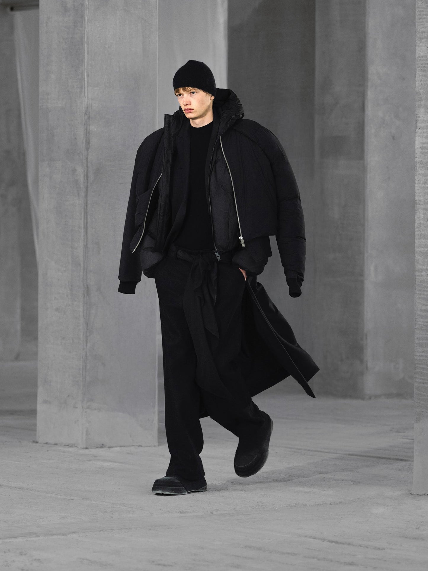 【HELIOT EMIL - エリオットエミル】ALTAIR BOMBER JACKET / BLACK (ダウンジャケット/ブラック)
