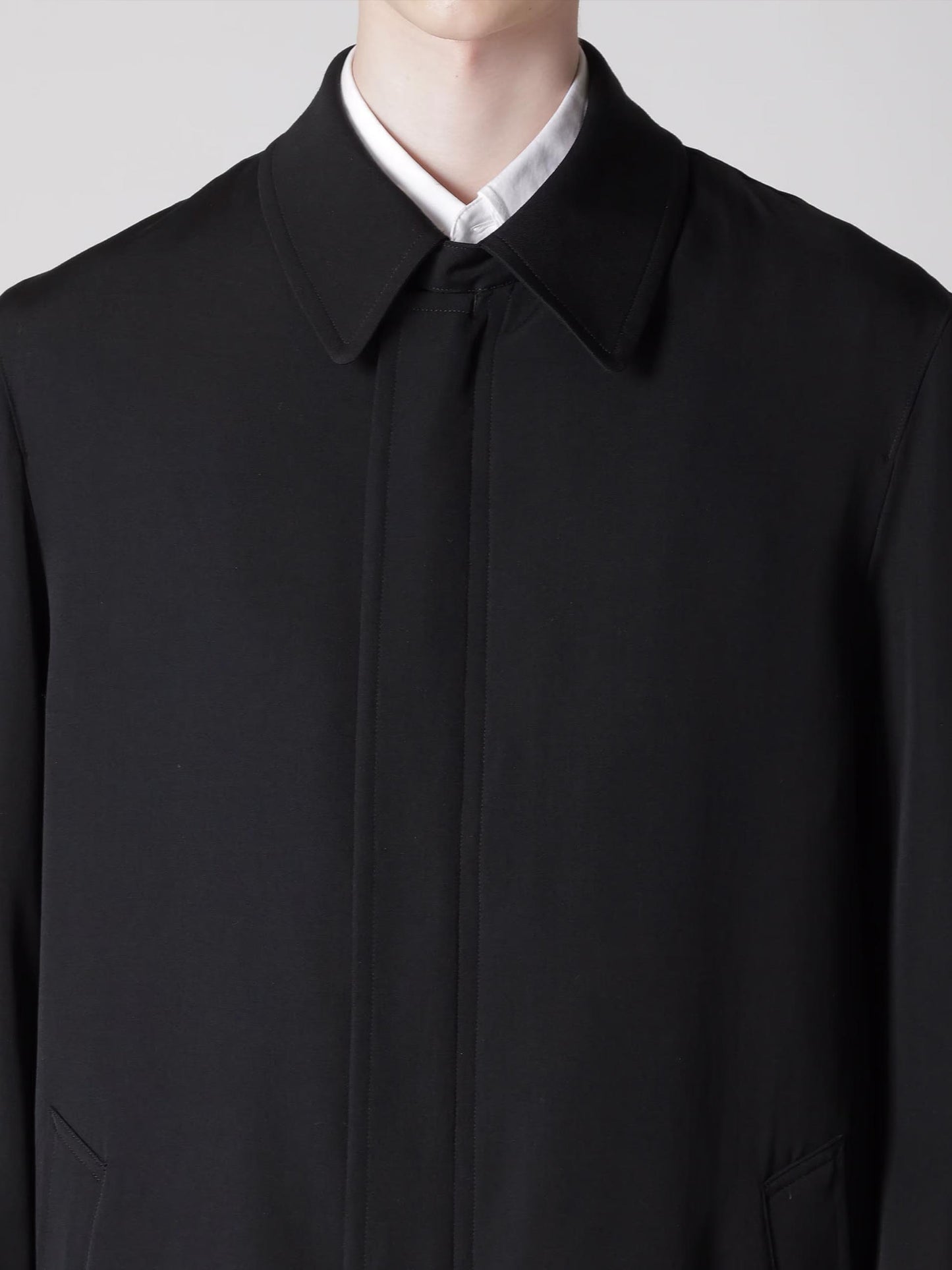 【Y's for men - ワイズフォーメン】WOOL GABARDINE COAT WITH STAND FRONT COLLAR(コート/ブラック)