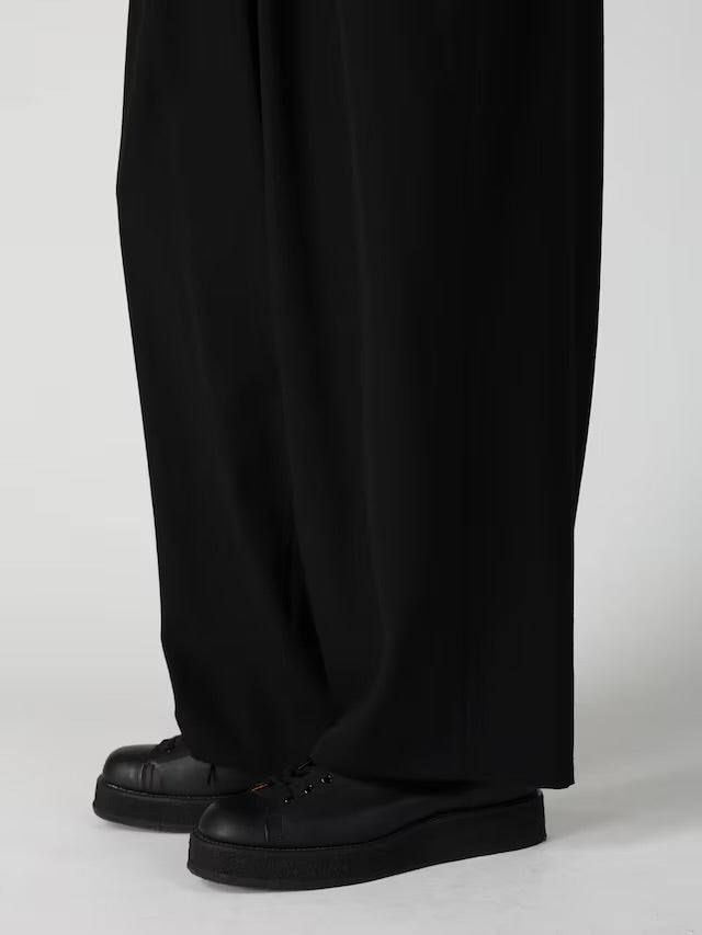 【Yohji Yamamoto POUR HOMME - ヨウジヤマモト プールオム】WOOL GABARDINE 12TUCKS PANTS(パンツ/ブラック)