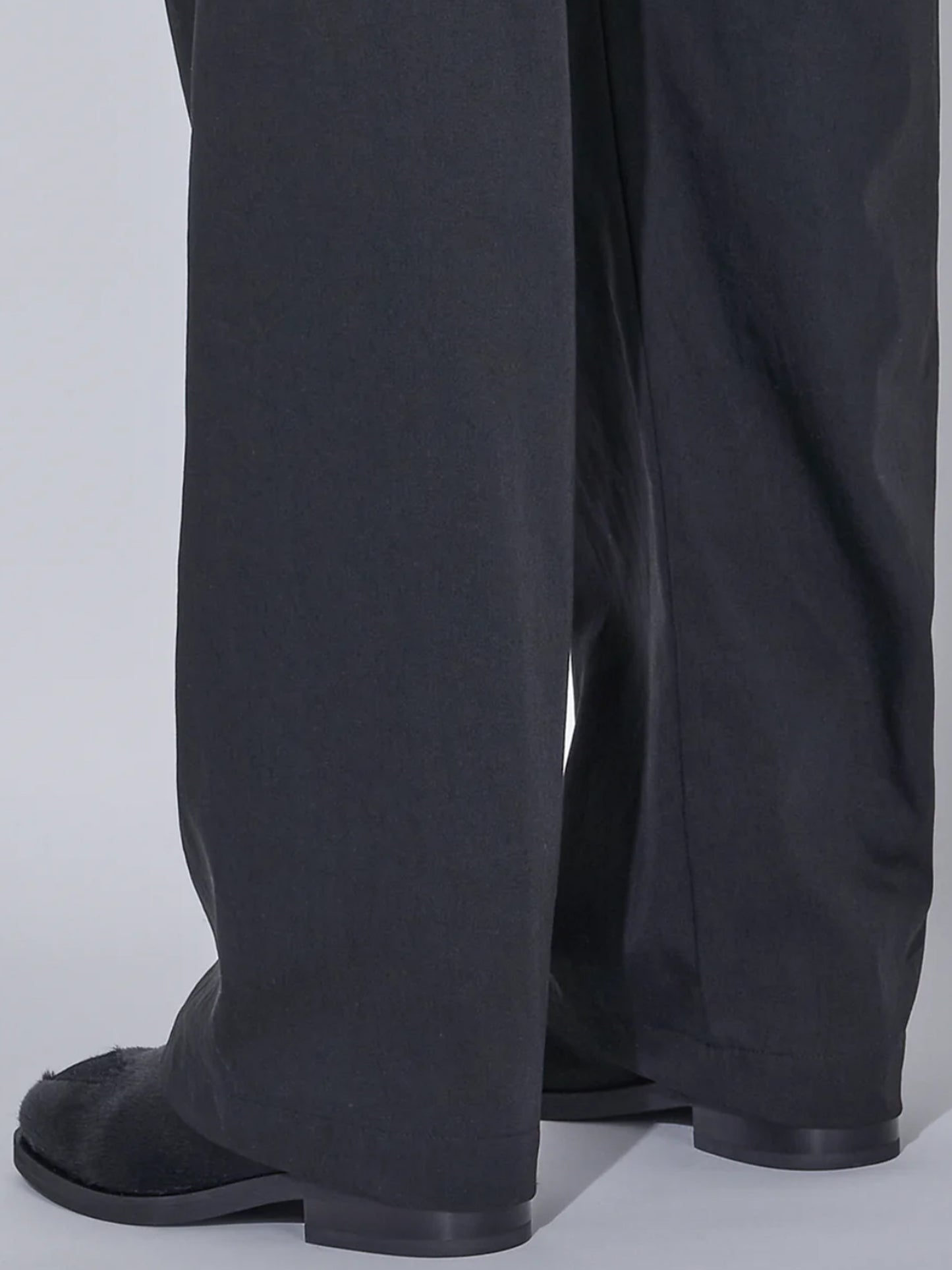 【_J. L - A. L_ - ジェイラル】Draag Trousers / Shungite Black (トラウザーズ/シュグナイト)