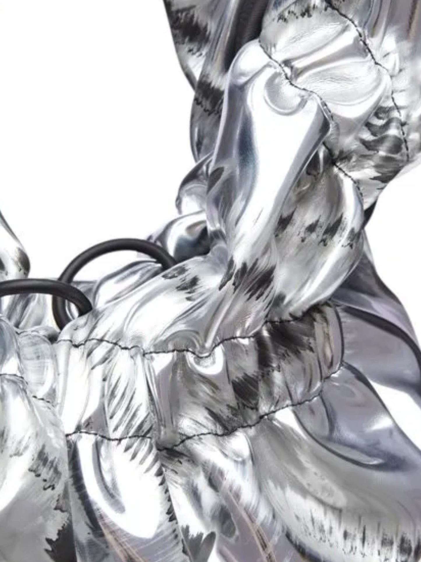 【INNERRAUM - インナーラム】OBJECT HM2 SMALL CRUNCH HALF MOON BAG / SILVER(バッグ / シルバー)