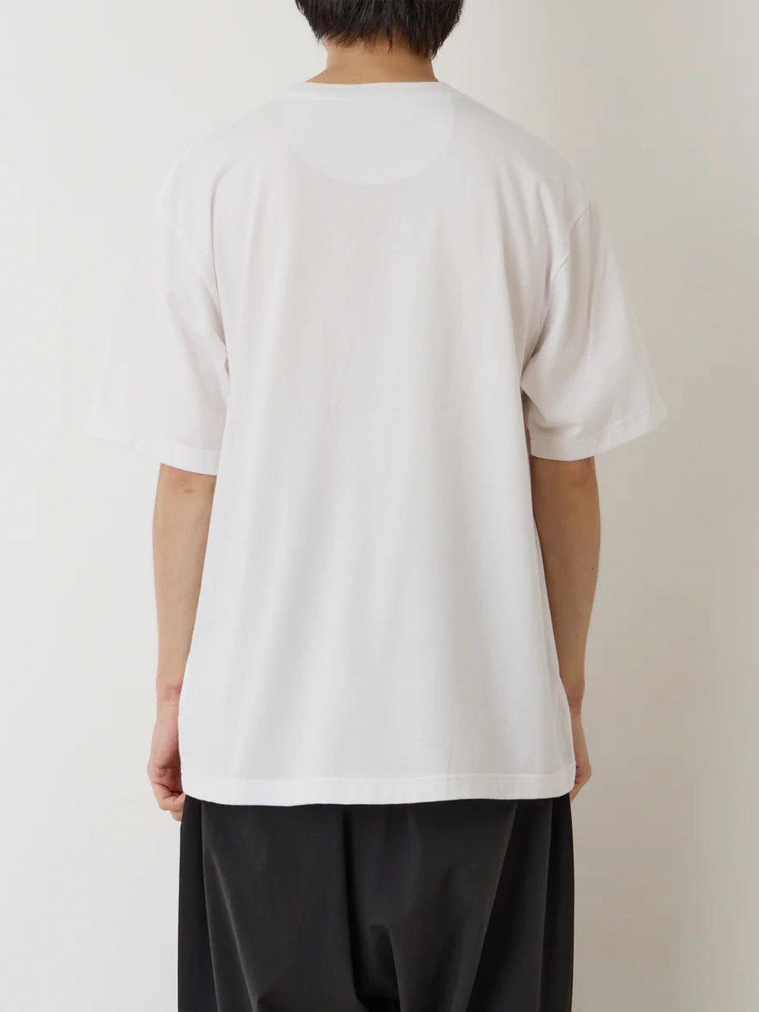 【White Mountaineering - ホワイトマウンテニアリング】WM LOGO EMBROIDERY T-SHIRT / WHITE (Tシャツ/ホワイト)
