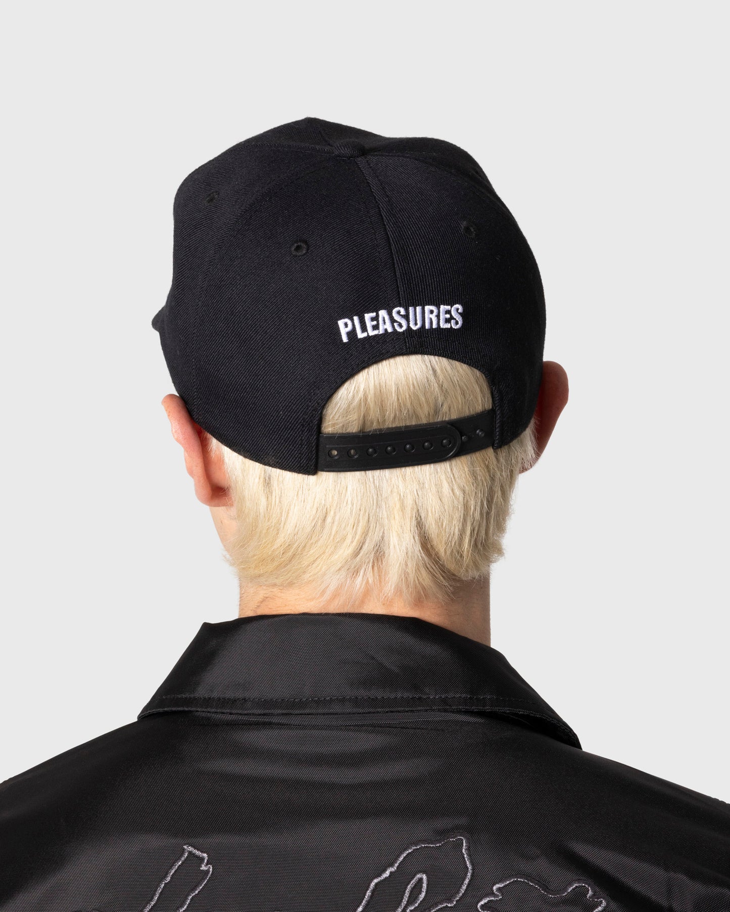 【PLEASURES - プレジャーズ】DAFT CLUB HAT / BLACK (キャップ/ブラック)