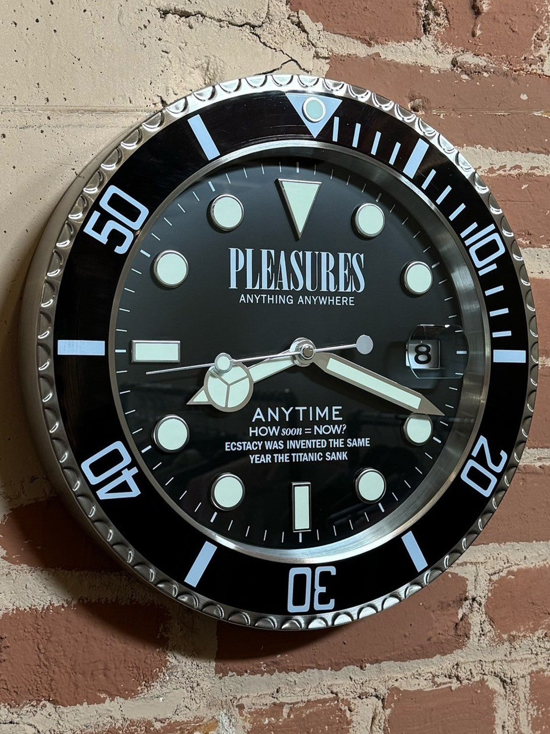 【PLEASURES - プレジャーズ】ANYTIME CLOCK /BLACK (時計/ブラック)