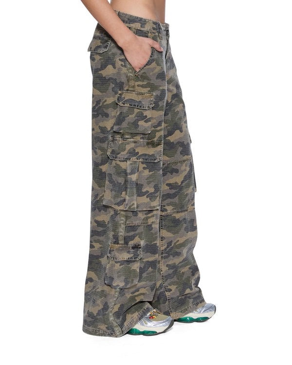 【KSUBI - スビ】DROPOUT CARGO PANT / CAMO (カーゴパンツ/カモ)