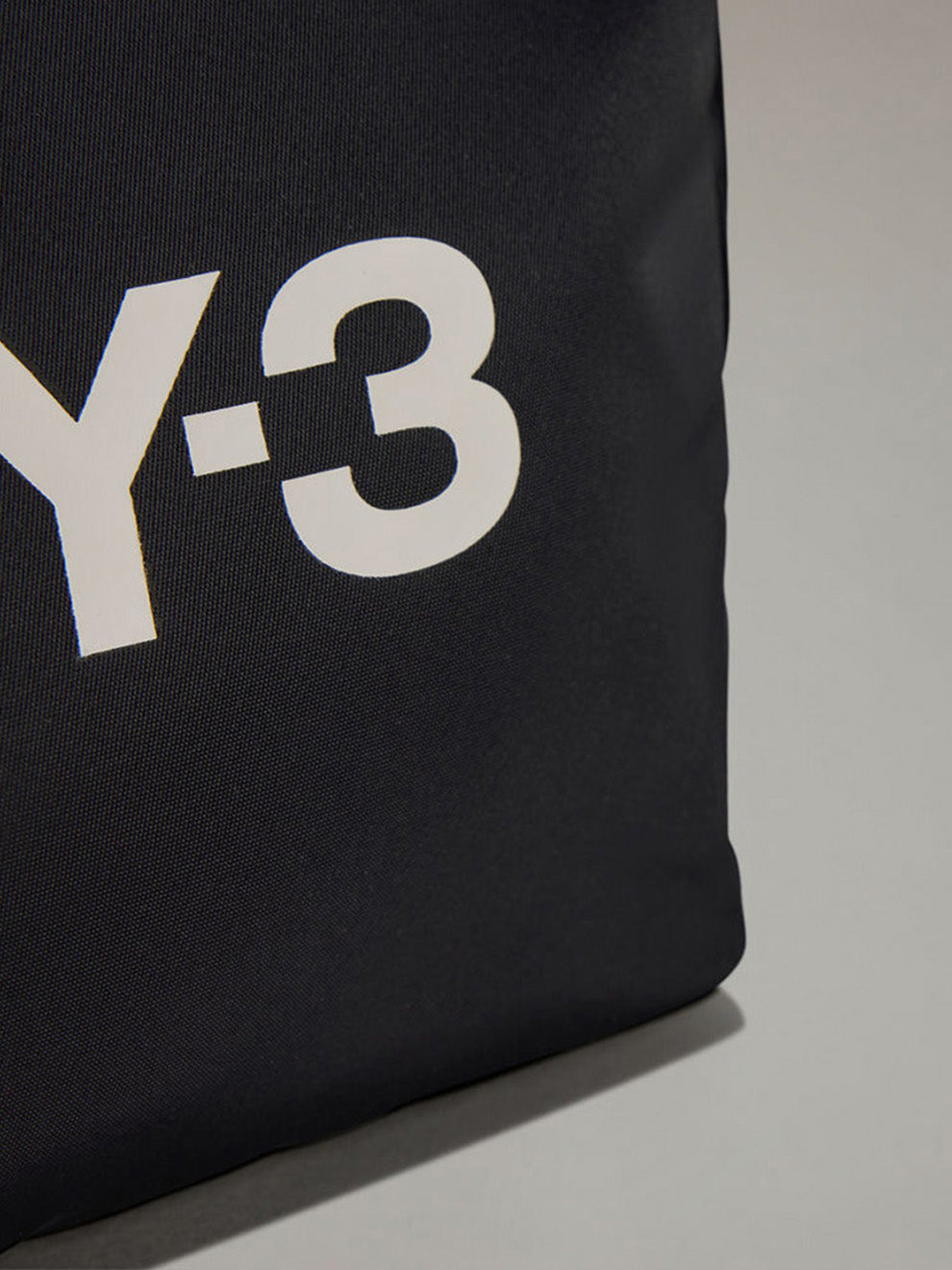 【Y-3 -ワイスリー】Y-3 MINI TOTE / BLACK(バッグ/ブラック)