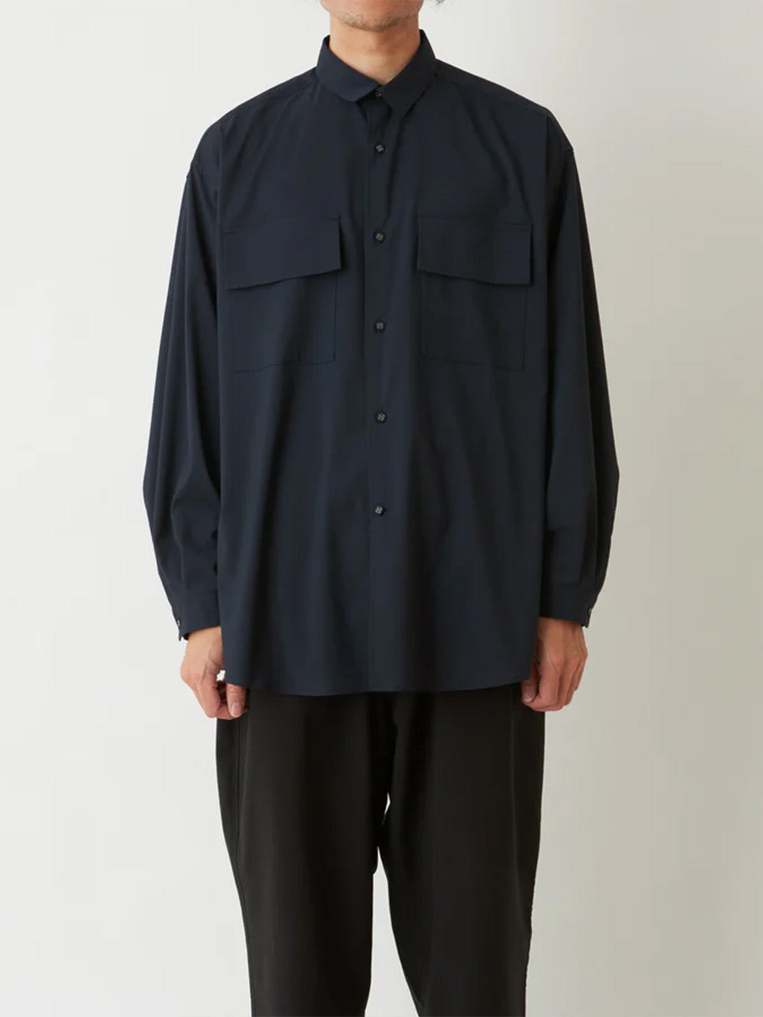 【White Mountaineering - ホワイトマウンテニアリング】REGULAR COLLAR SHIRT / NAVY (シャツ/ネイビー)