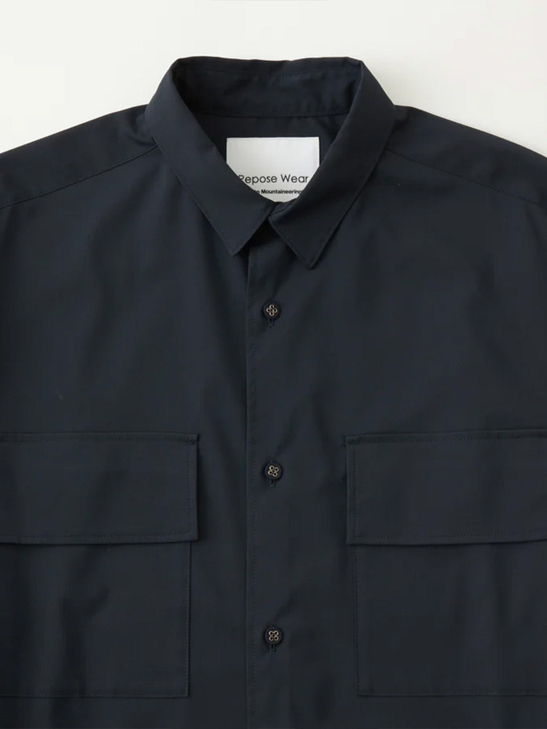 【White Mountaineering - ホワイトマウンテニアリング】REGULAR COLLAR SHIRT / NAVY (シャツ/ネイビー)