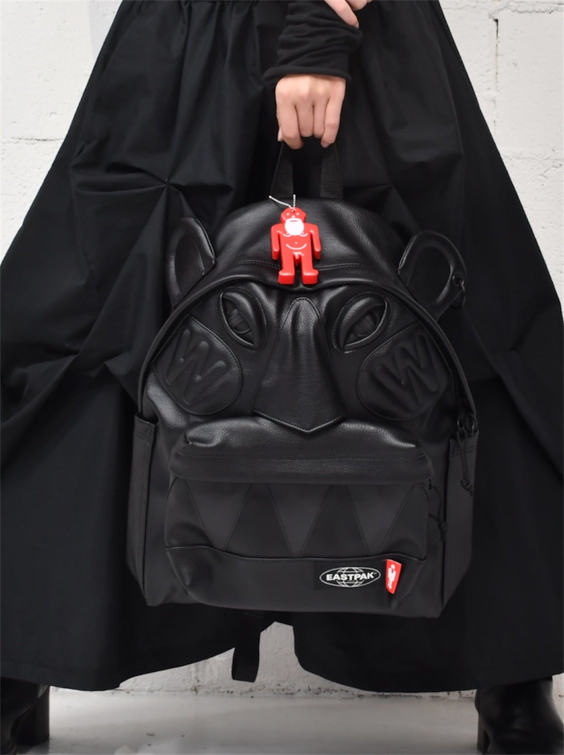 【Walter Van Beirendonck × Eastpak - ウォルターヴァンベイレンドンク ×イーストパック】Walter Pak‘r / faux leather  (バッグ/ブラック)