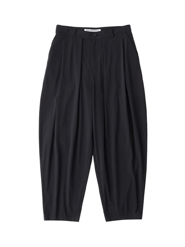 【White Mountaineering - ホワイトマウンテニアリング】8 TUCK WIDE TAPERED PANTS / BLACK(パンツ/)