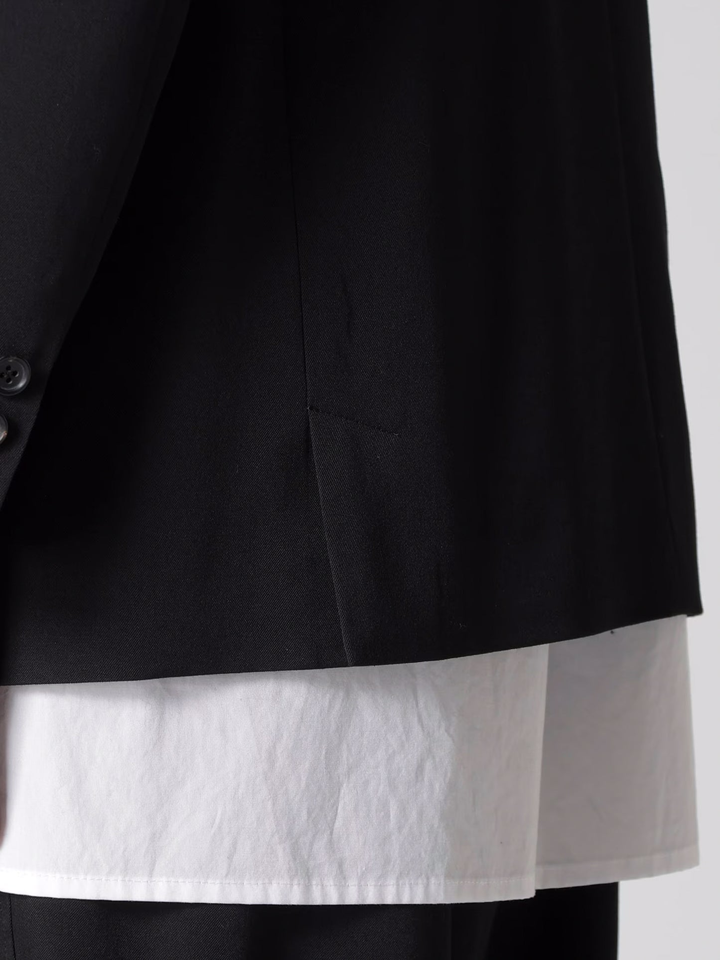 【Y's for men-ワイズフォーメン】WOOL GABARDINE JACKET WITH A RIGHT LAPEL TAB(ジャケット/ブラック)