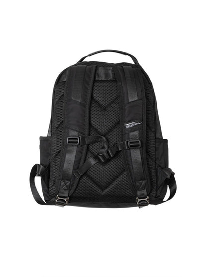 【MAKAVELIC - マキャべリック】ESSENTIAL DAYPACK / BLACK (バッグ/ブラック)