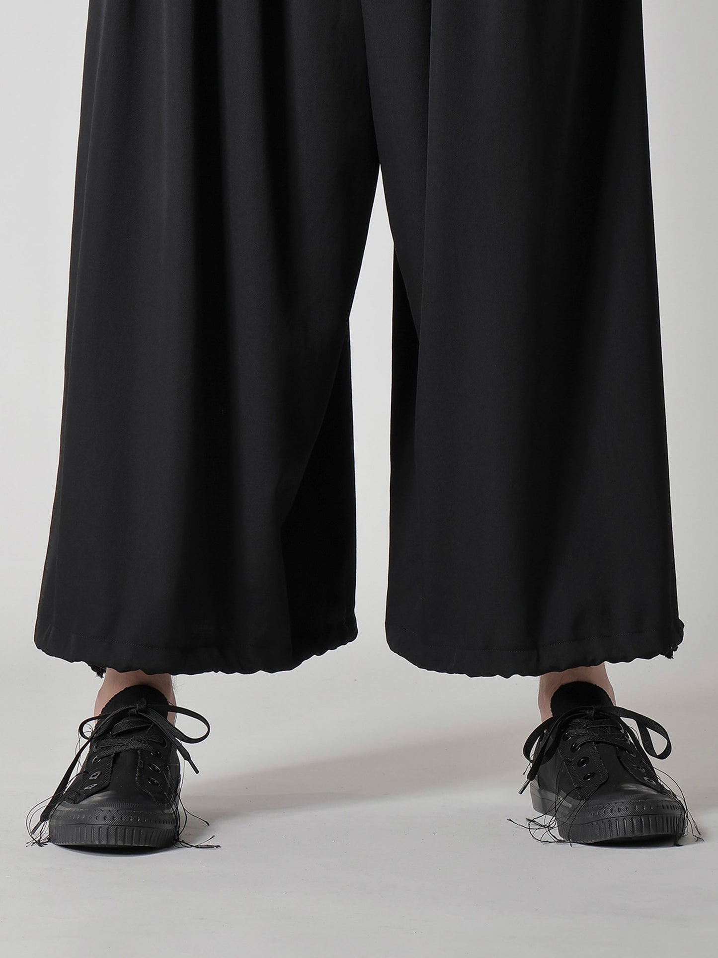 【Yohji Yamamoto POUR HOMME - ヨウジヤマモト プールオム】WOOL GABARDINE STANDARD BALLON PANTS(バルーンパンツ/パンツ)