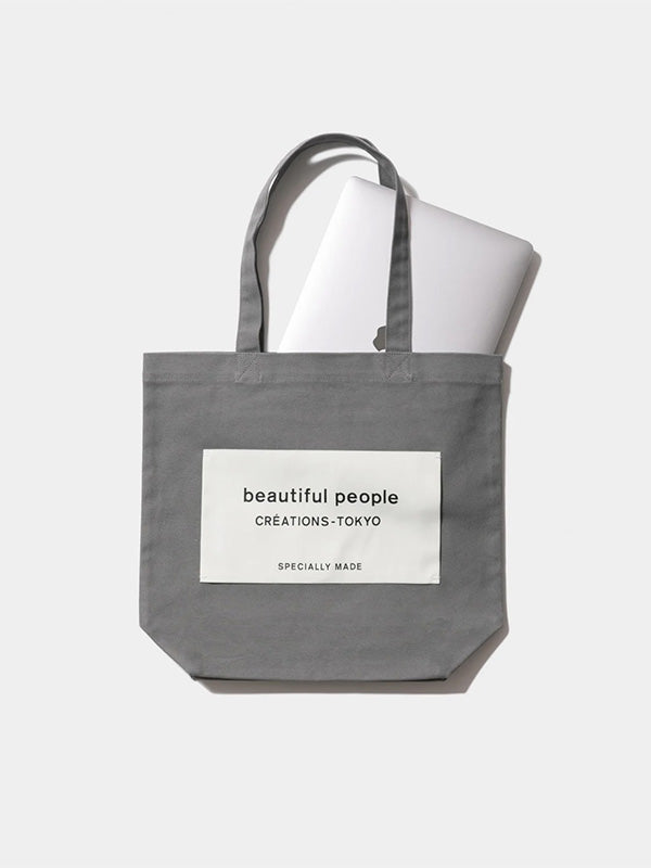 【beautiful people - ビューティフルピープル】SDGs name tag tote bag / GRAY（バッグ/グレー)