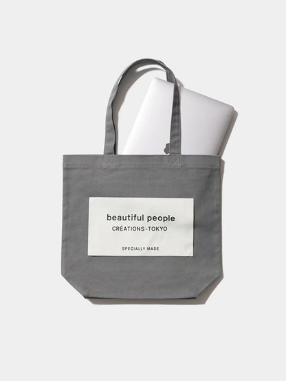【beautiful people - ビューティフルピープル】SDGs name tag tote bag / GRAY（バッグ/グレー)