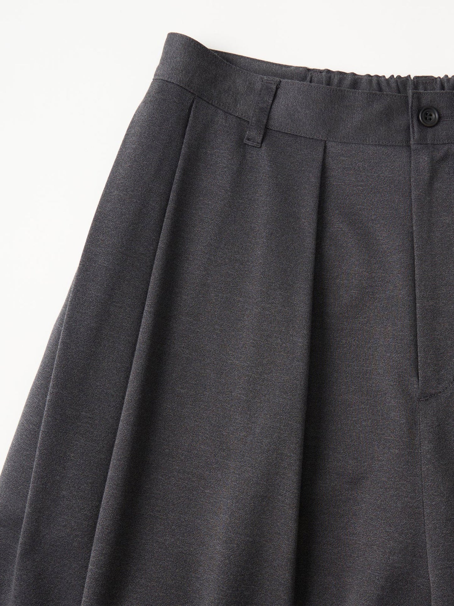 【White Mountaineering - ホワイトマウンテニアリング】12 TUCK WIDE PANTS / CHARCOAL(パンツ/チャコール)