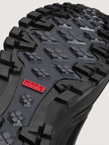 【VANS - ヴァンズ】 Mte Sk8-Hi Gore-Tex Insulated / BLACK (スニーカー/ブラック)