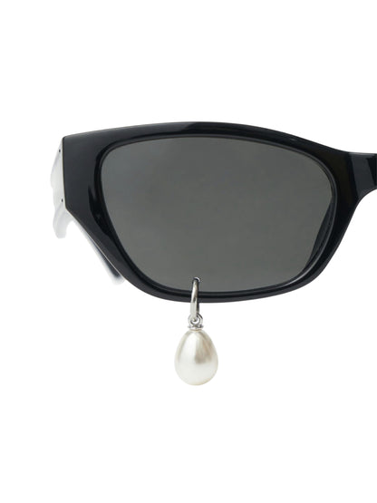 【KIMHEKIM - キムヘキム】PEARL TEAR CAT-EYE SUNGLASSES / BLACK(サングラス/ブラック)