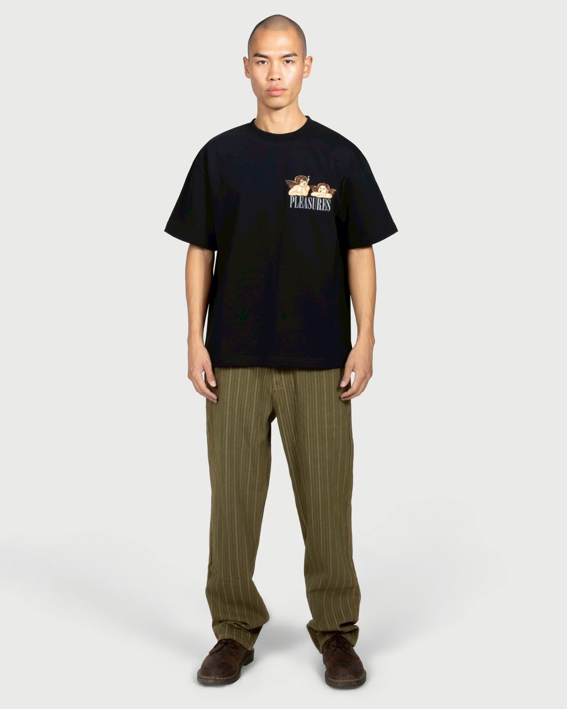 【PLEASURES - プレジャーズ】DYNAMIC SHORT SLEEVE CREWNECK / BLACK (Tシャツ/ブラック)