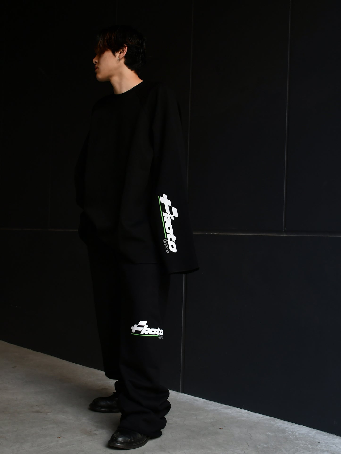 【prototypes - プロトタイプス】CLASSIC PT LOGO LONGSLEEVE (ロングスリーブTEE/BLACK)