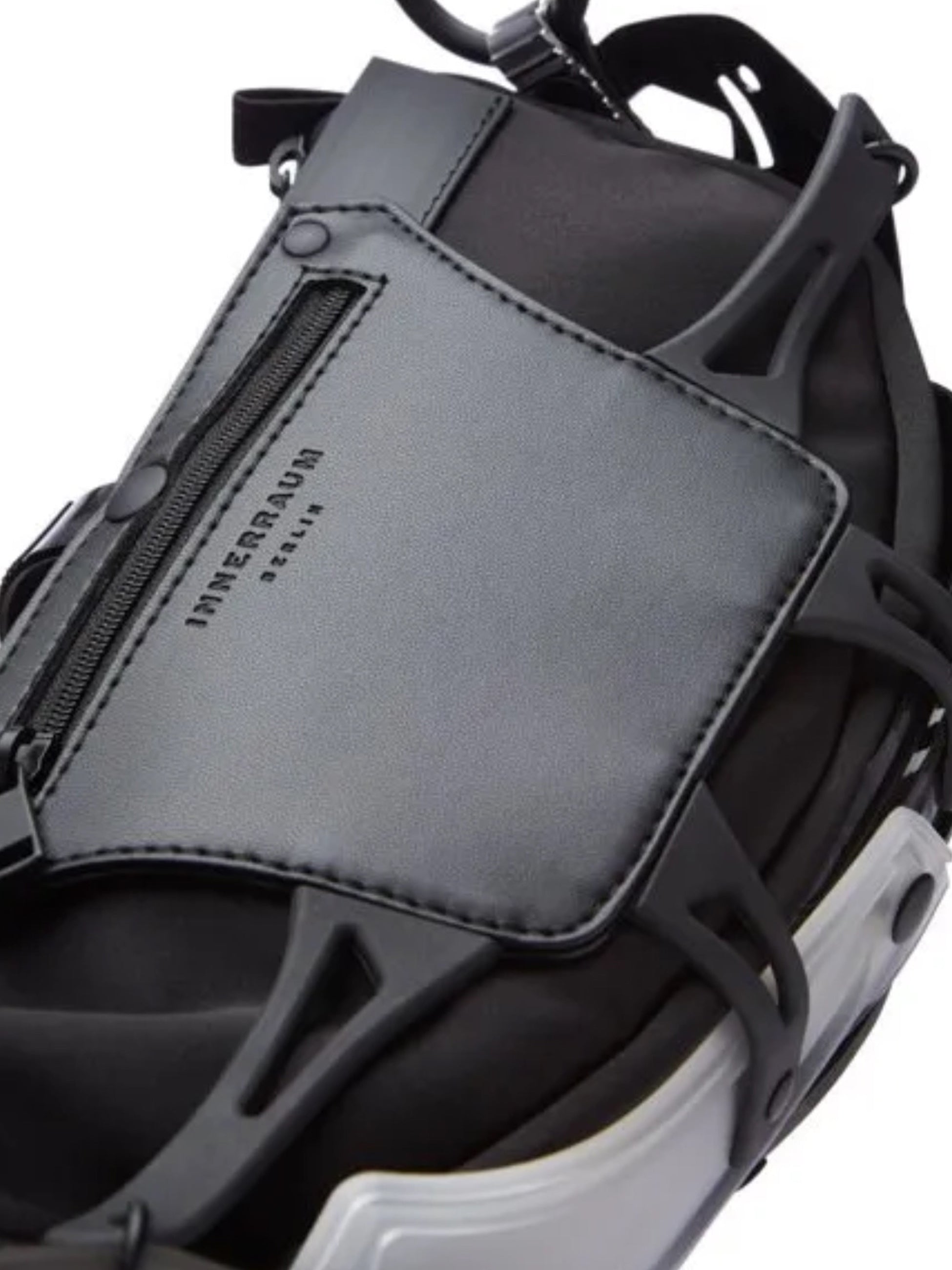 INNERRAUM - インナーラム】OBJECT I30 FANNY PACK / GREY&BLACK