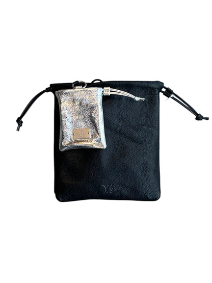 【Y's - ワイズ】SOFT SHRINK LEATHER DOUBLE POUCH/SILVER(バック/シルバー)