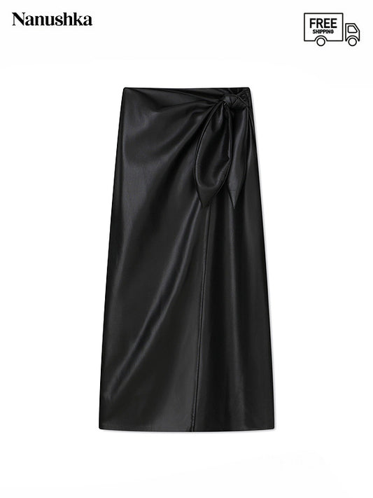 50%OFF【NANUSHKA - ナヌーシュカ】"AMAS" OKOBOR™ alt-leather sarong skirt（スカート/ブラック）