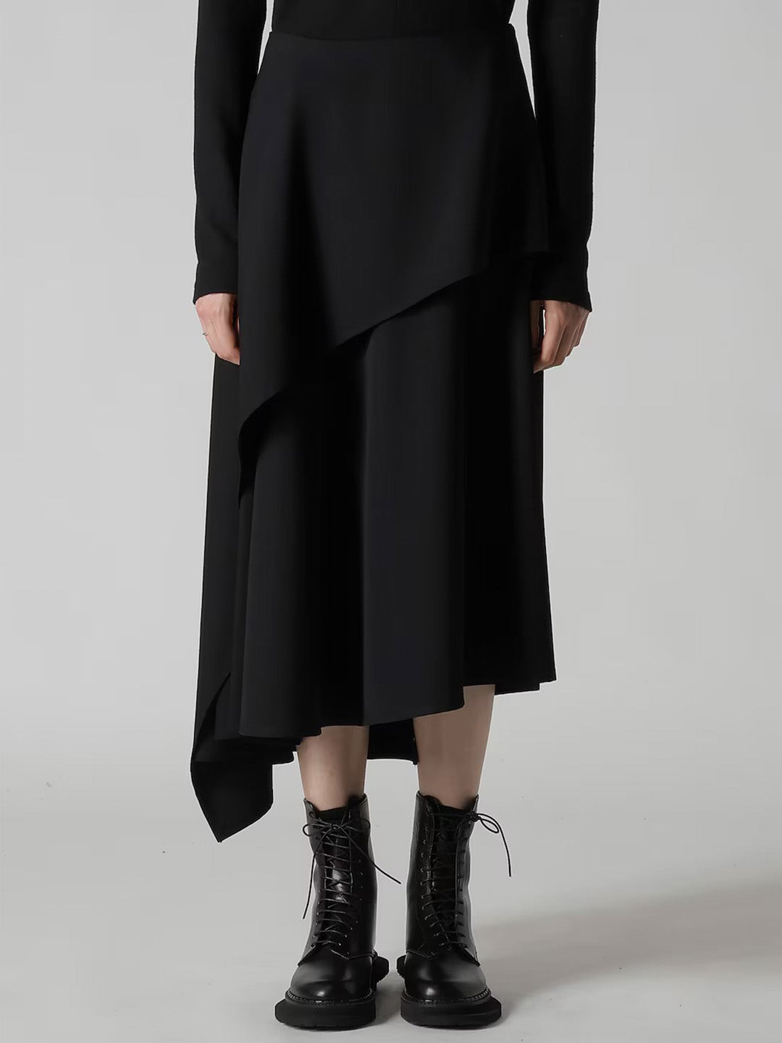 【Y's - ワイズ】WOOL GABARDINE MIDDLE LENGTH ASYMMETRIC SKIRT  / BLACK(スカート/ブラック)