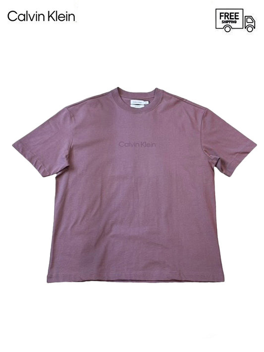 【Calvin Klein - カルバンクライン】SS STANDERD LOGO TEE / D PURPLE(Tシャツ)
