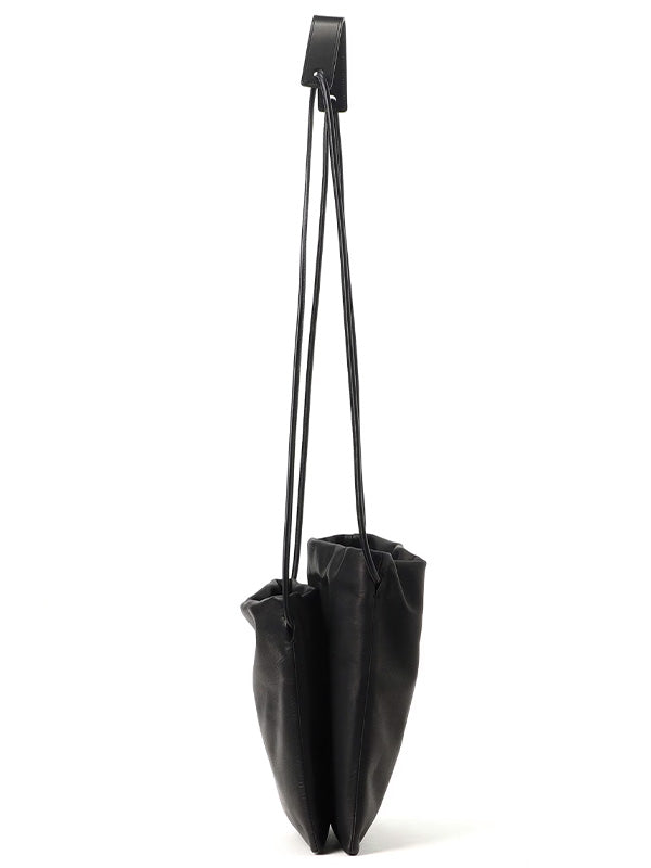 【Y's - ワイズ】SOFT SMOOTH LEATHER DRAWSTRING POCHETTE / BLACK(バッグ/ブラック)