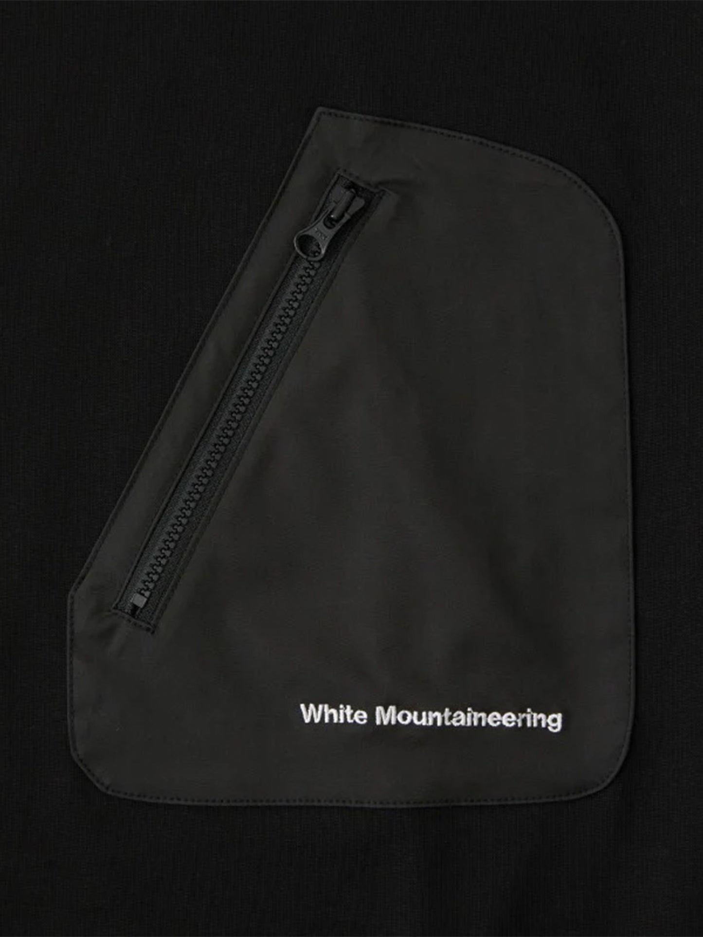 【White Mountaineering - ホワイトマウンテニアリング】WIDE POCKET T-SHIRT / BLACK (Tシャツ/ブラック)