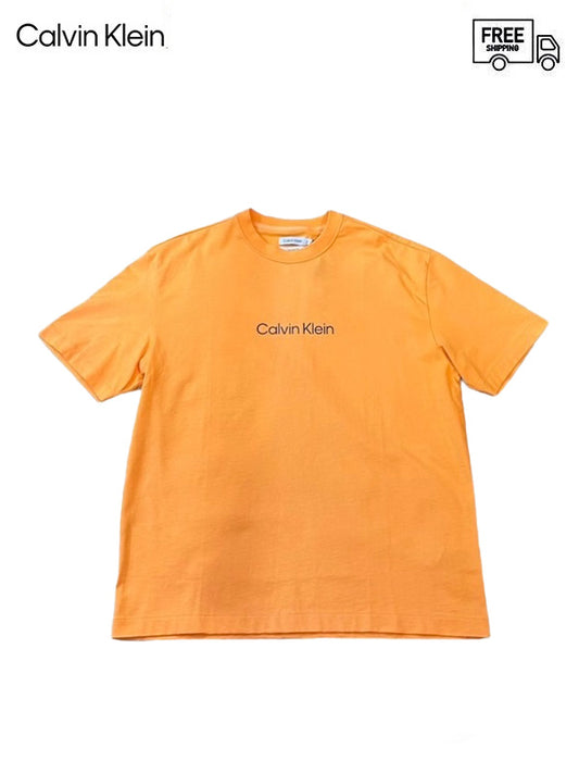 【Calvin Klein - カルバンクライン】SS STANDERD LOGO TEE /ORANGE(Tシャツ)