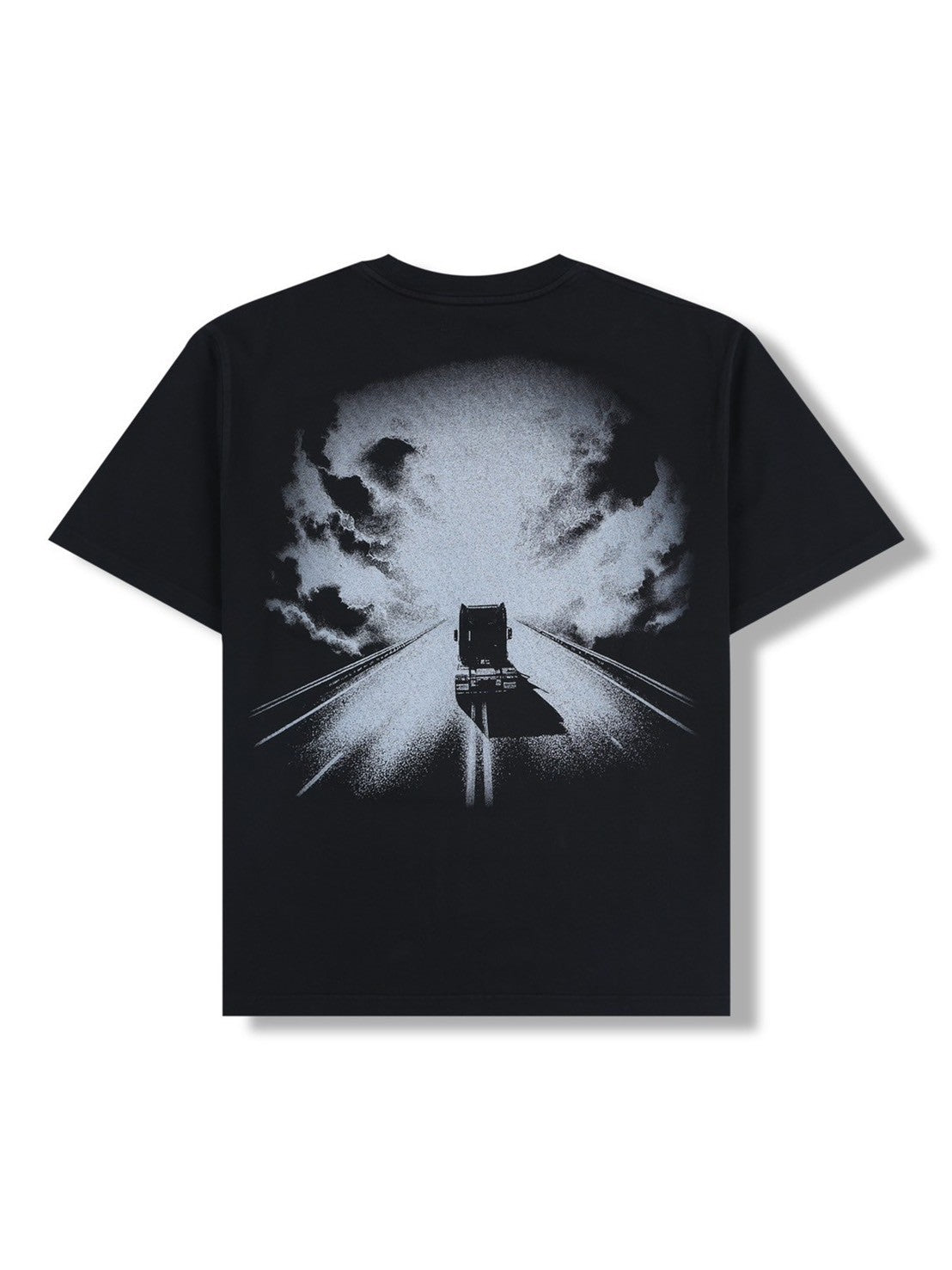 【PLEASURES - プレジャーズ】TRUCK HEAVYWEIGHT SHIRT  /BLACK (Tシャツ/ブラック)