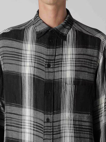 【Yohji Yamamoto POUR HOMME - ヨウジヤマモト プールオム】C/ HEMP PLAID BOTTUN DOWN BLOUSE（シャツ/ ブラック)