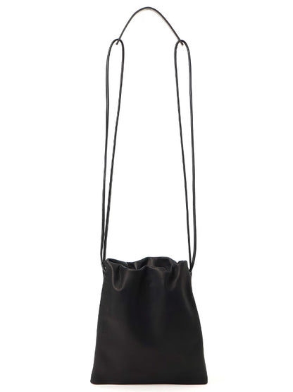 【Y's - ワイズ】SOFT SMOOTH LEATHER DRAWSTRING POCHETTE / BLACK(バッグ/ブラック)