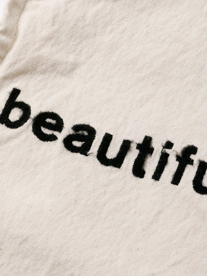 【beautiful people - ビューティフルピープル】brushed logo gathering bag / NATURAL（バッグ/ナチュラル)