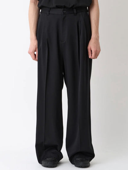 【White Mountaineering - ホワイトマウンテニアリング】3 TUCK WIDE PANTS / BLACK(パンツ/ブラック)